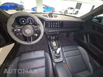 2025 Porsche 911 Carrera GTS – miniatura 10