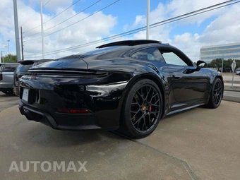 2025 Porsche 911 Carrera GTS – miniatura 3