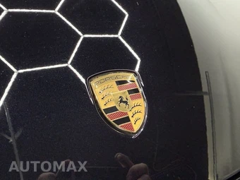 2025 Porsche 911 Carrera GTS - miniatura 32