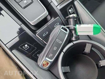 2025 Porsche 911 Carrera – miniatura 8
