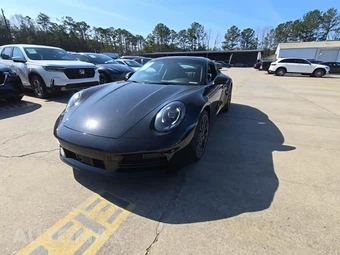 2025 Porsche 911 Carrera