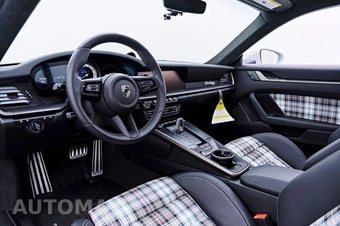 2025 Porsche 911 Turbo 50 Years - miniatura 2