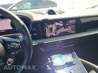 2025 Porsche Cayenne Coupe – miniatura 10