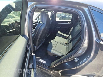 2025 Porsche Cayenne Coupe – miniatura 13