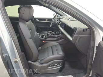 2025 Porsche Cayenne Coupe – miniatura 8