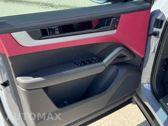 2025 Porsche Cayenne E-Hybrid Coupe – miniatura 18