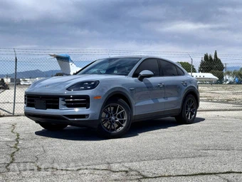 2025 Porsche Cayenne E-Hybrid Coupe – miniatura 2