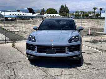 2025 Porsche Cayenne E-Hybrid Coupe – miniatura 3