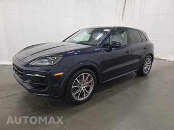 2025 Porsche Cayenne GTS