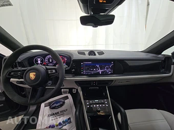 2025 Porsche Cayenne GTS – miniatura 11