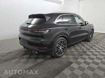 2025 Porsche Cayenne S E-Hybrid – miniatura 4
