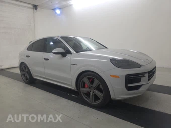 2025 Porsche Cayenne Turbo E-Hybrid Coupe – miniatura 3
