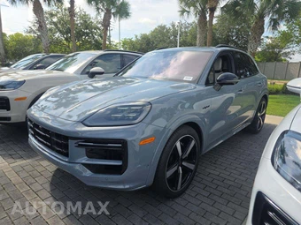 2025 Porsche Cayenne Turbo E-Hybrid