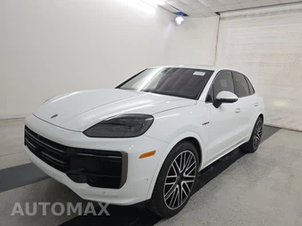 2025 Porsche Cayenne Turbo E-Hybrid