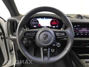 2025 Porsche Cayenne Turbo E-Hybrid – miniatura 10