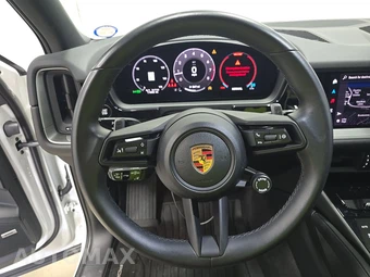 2025 Porsche Cayenne - miniatura 10