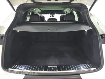 2025 Porsche Cayenne - miniatura 16