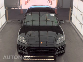 2025 Porsche Cayenne – miniatura 2