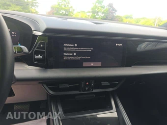 2025 Porsche Macan 4 Electric – miniatura 10
