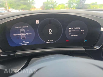 2025 Porsche Macan 4 Electric – miniatura 9