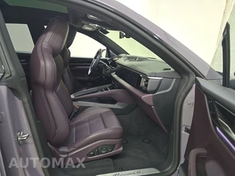 2025 Porsche Macan 4 Electric – miniatura 8