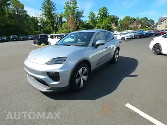 2025 Porsche Macan Electric 4