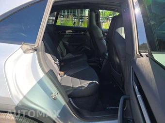 2025 Porsche Macan Electric 4 – miniatura 14