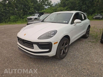 2025 Porsche Macan