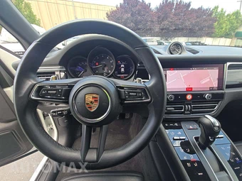 2025 Porsche Macan – miniatura 10