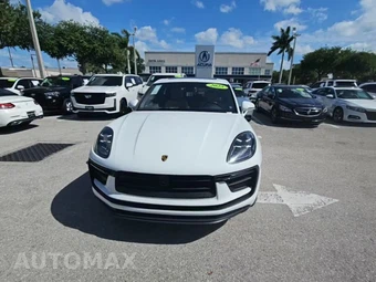 2025 Porsche Macan – miniatura 3