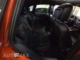 2025 Porsche Macan – miniatura 17