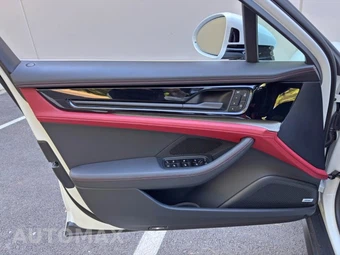 2025 Porsche Panamera 4S E-Hybrid - miniatura 46