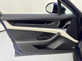 2025 Porsche Panamera 4S E-Hybrid - miniatura 42