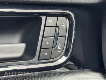 2025 Porsche Panamera - miniatura 17
