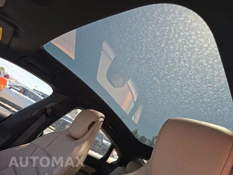 2025 Porsche Taycan 4S - miniatura 23