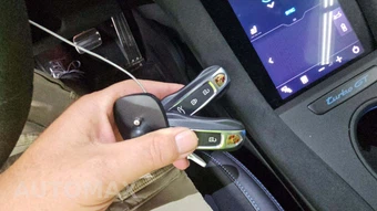 2025 Porsche Taycan Turbo GT - miniatura 19