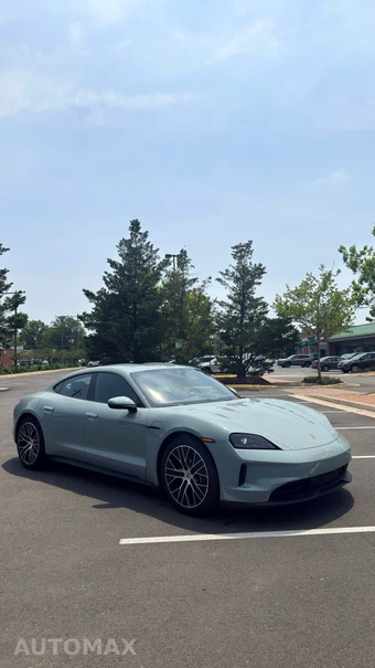 2025 Porsche Taycan - miniatura 2