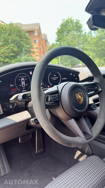 2025 Porsche Taycan - miniatura 25