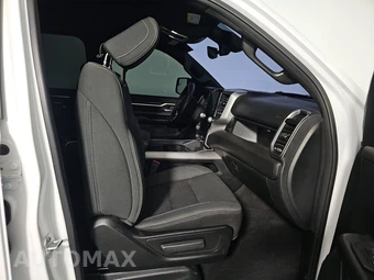 2025 Ram 1500 Big Horn Crew Cab Short Bed - miniatura 8
