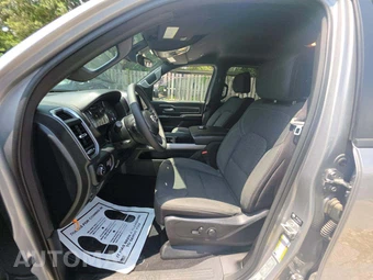 2025 Ram 1500 Big Horn Crew Cab Short Bed - miniatura 6