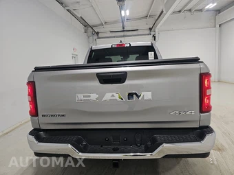 2025 Ram 1500 Big Horn Crew Cab Short Bed - miniatura 5