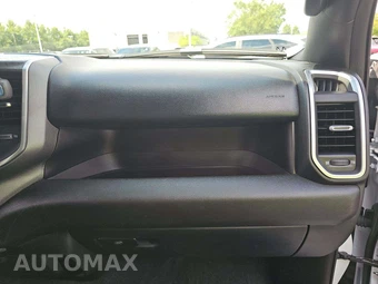 2025 Ram 1500 Big Horn Crew Cab Short Bed - miniatura 19