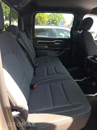 2025 Ram 1500 Big Horn Crew Cab Short Bed - miniatura 16