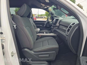 2025 Ram 1500 Big Horn Crew Cab Short Bed - miniatura 18