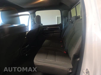 2025 Ram 1500 Big Horn Crew Cab Short Bed - miniatura 19