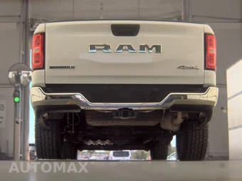 2025 Ram 1500 Big Horn Crew Cab Short Bed - miniatura 7