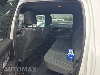 2025 Ram 1500 Big Horn Crew Cab Short Bed - miniatura 13