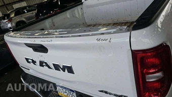 2025 Ram 1500 Big Horn Crew Cab Short Bed - miniatura 18