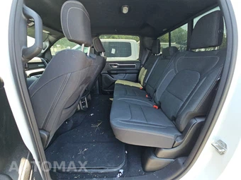 2025 Ram 1500 Big Horn Crew Cab Short Bed - miniatura 9