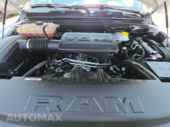 2025 Ram 1500 Big Horn Crew Cab Short Bed - miniatura 15